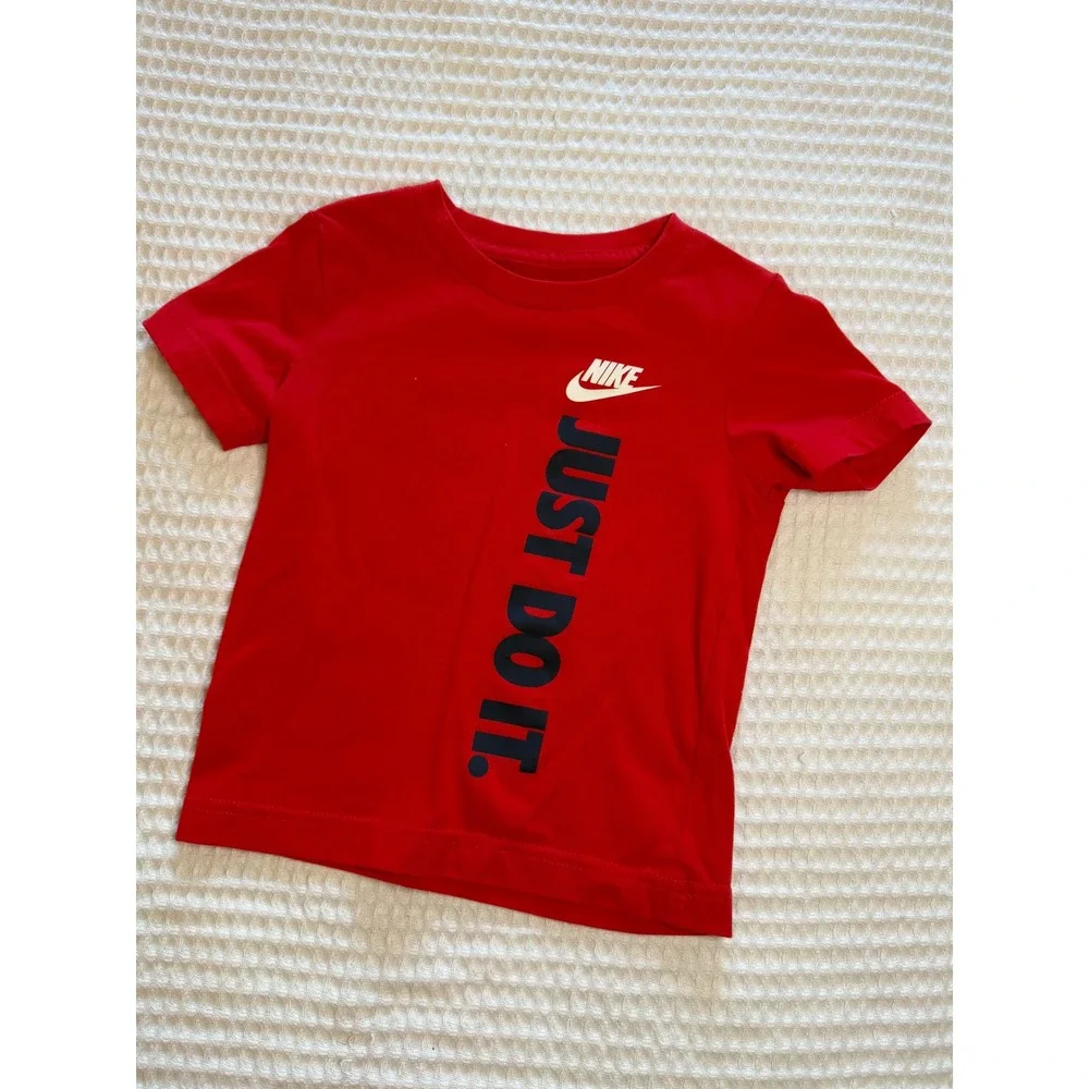 Nike T-Shirt Kids 3T Red Just Do It Graphic Short Sleeve Tee
